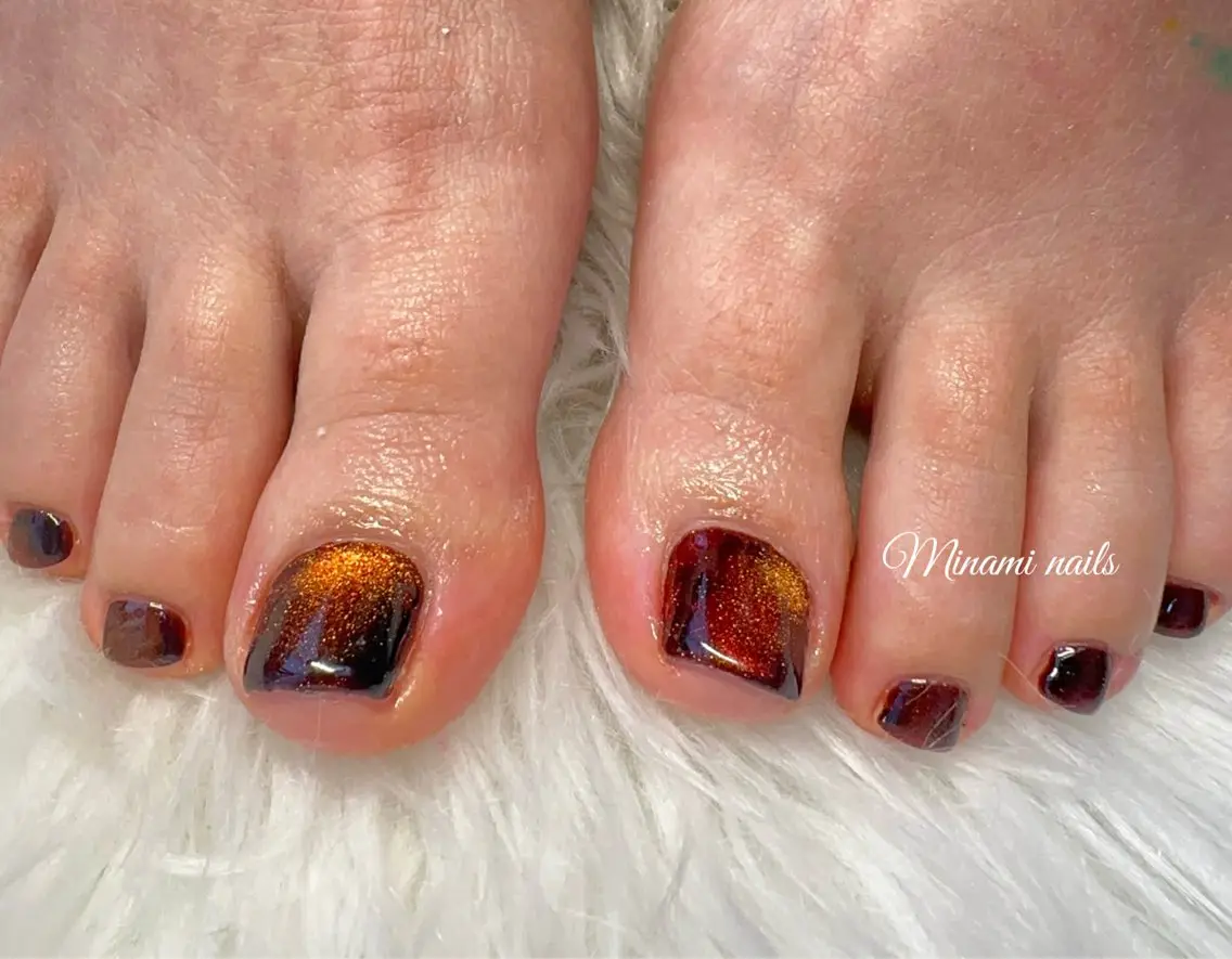ネイル アートネイル オーロラネイル ガーリー キラキラネイル 韓国ネイル フットネイル Minami Nailsのネイルデザイン