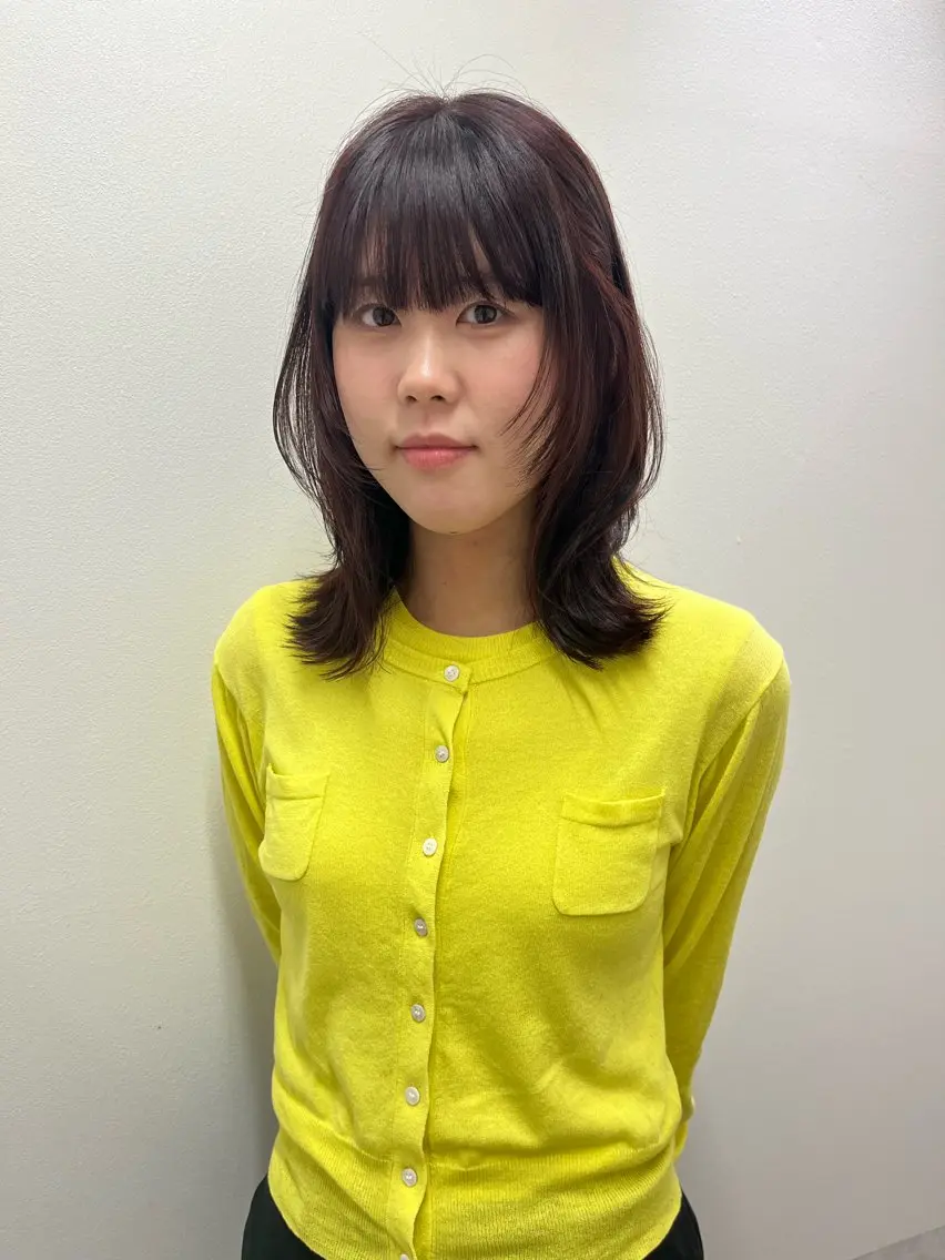 ミディアム カラー カット ヘアカラー トリートメント 松村 澪里のヘアスタイル