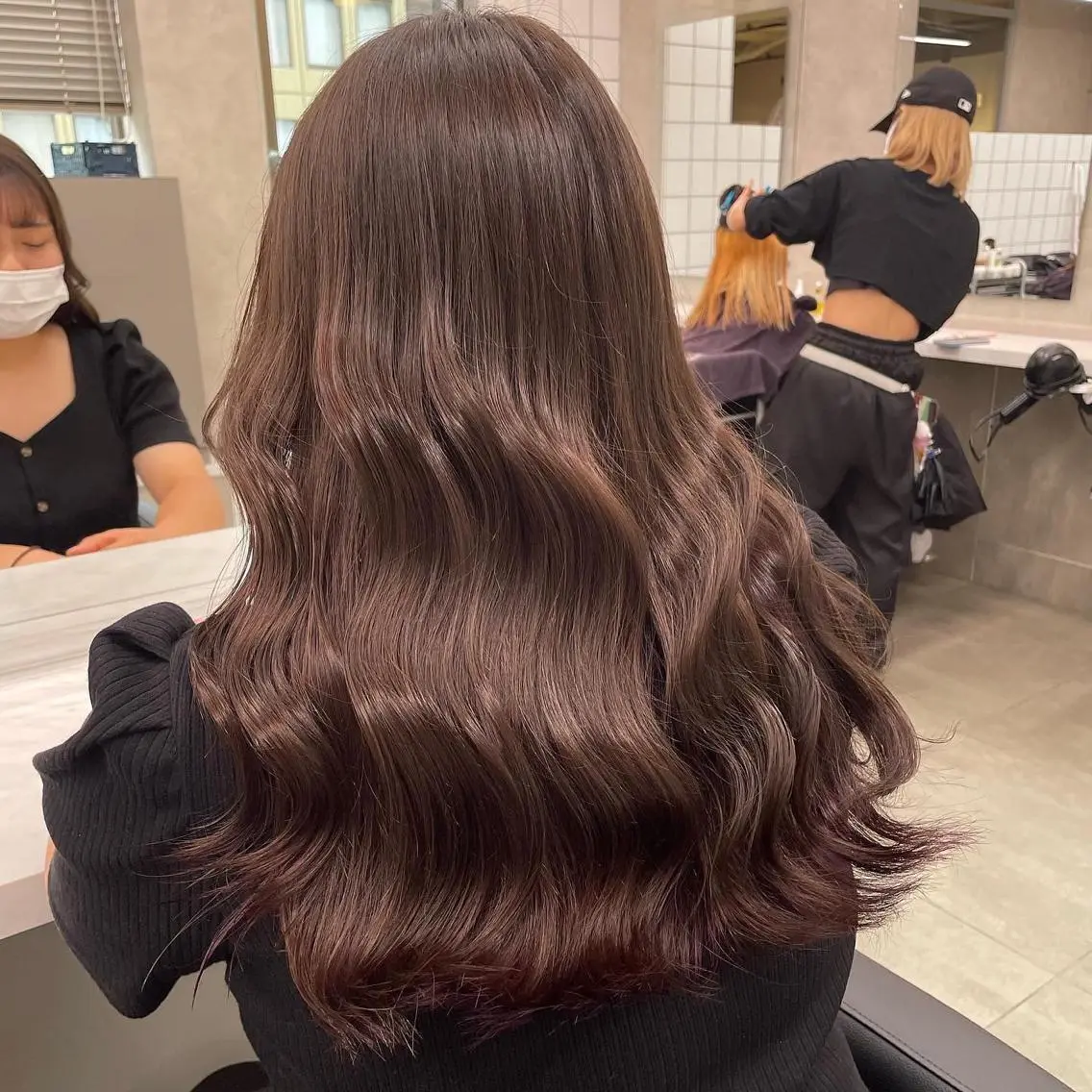 カラー パーマ ヘアアレンジ メンズ キッズ ネイル マツエク・マツパ アイブロウ 🦋縮毛/韓国レイヤ ー/透明感カラー🦋のヘアスタイル
