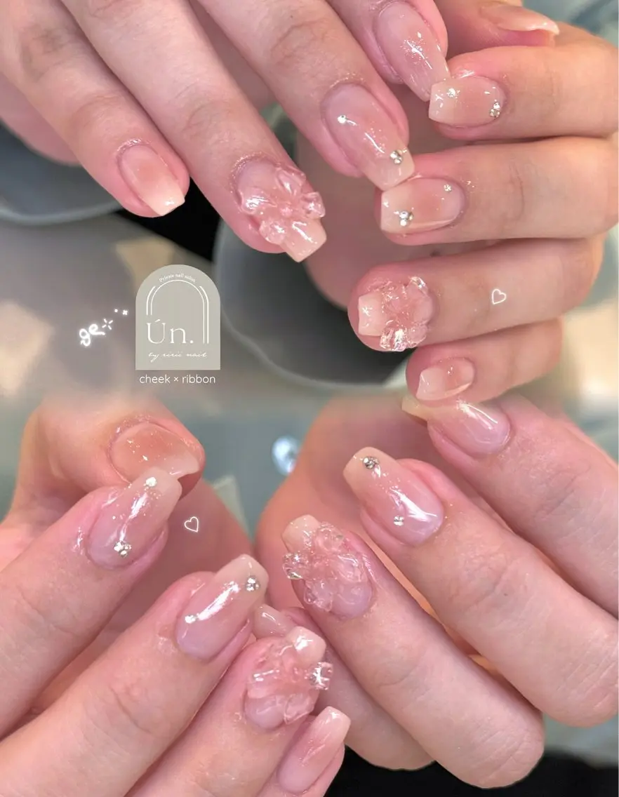 ネイル チークネイル クリアネイル Ún.ニュアンス 非対面ネイルサロンのネイルデザイン