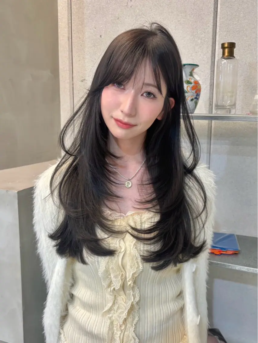 ロング ヘアカラー fev nanaのヘアスタイル