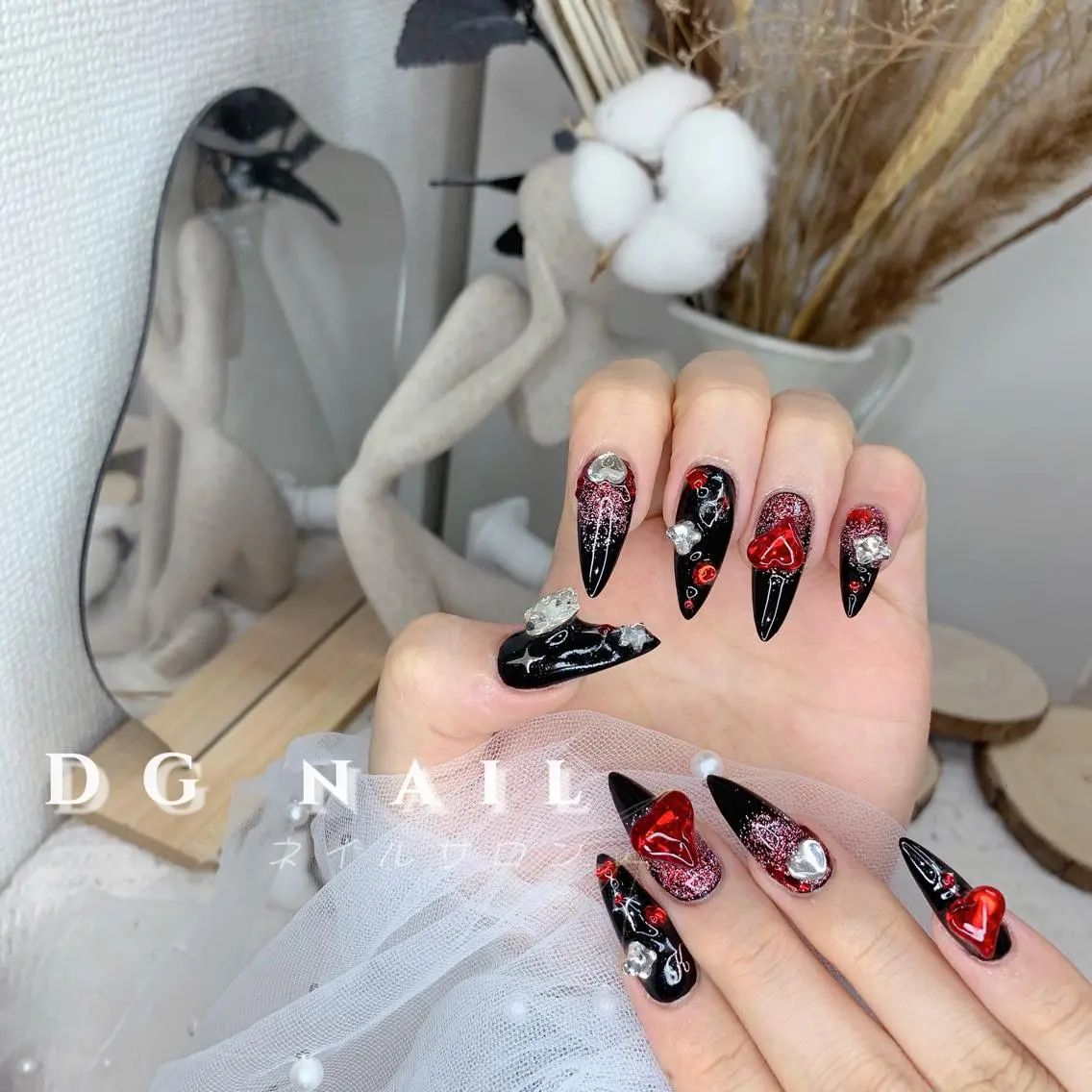 ネイル ハンドネイル DG nailのネイルデザイン