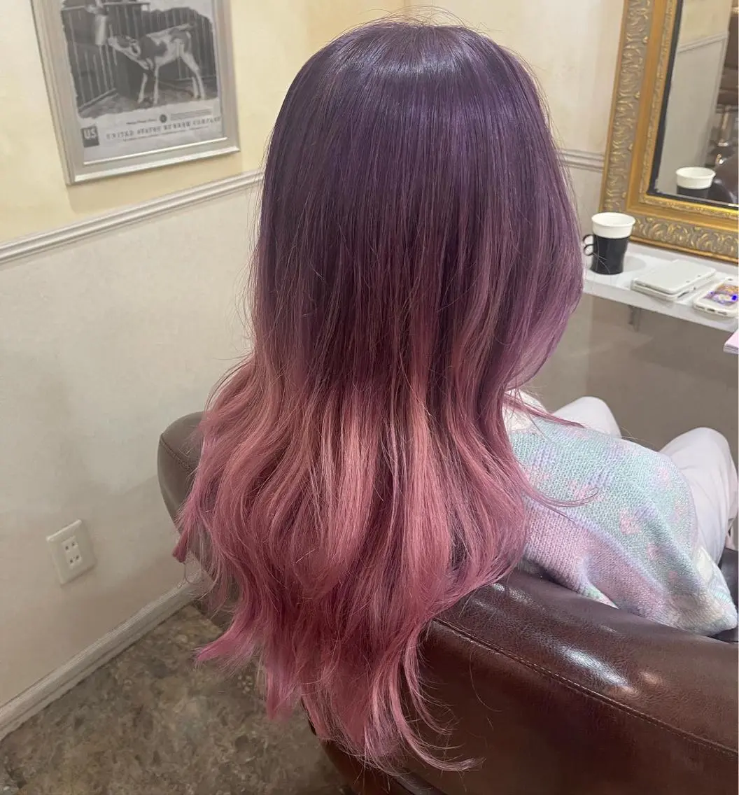 ロング カラー 岩谷/ブリーチ 🪽透明感カラーのヘアスタイル