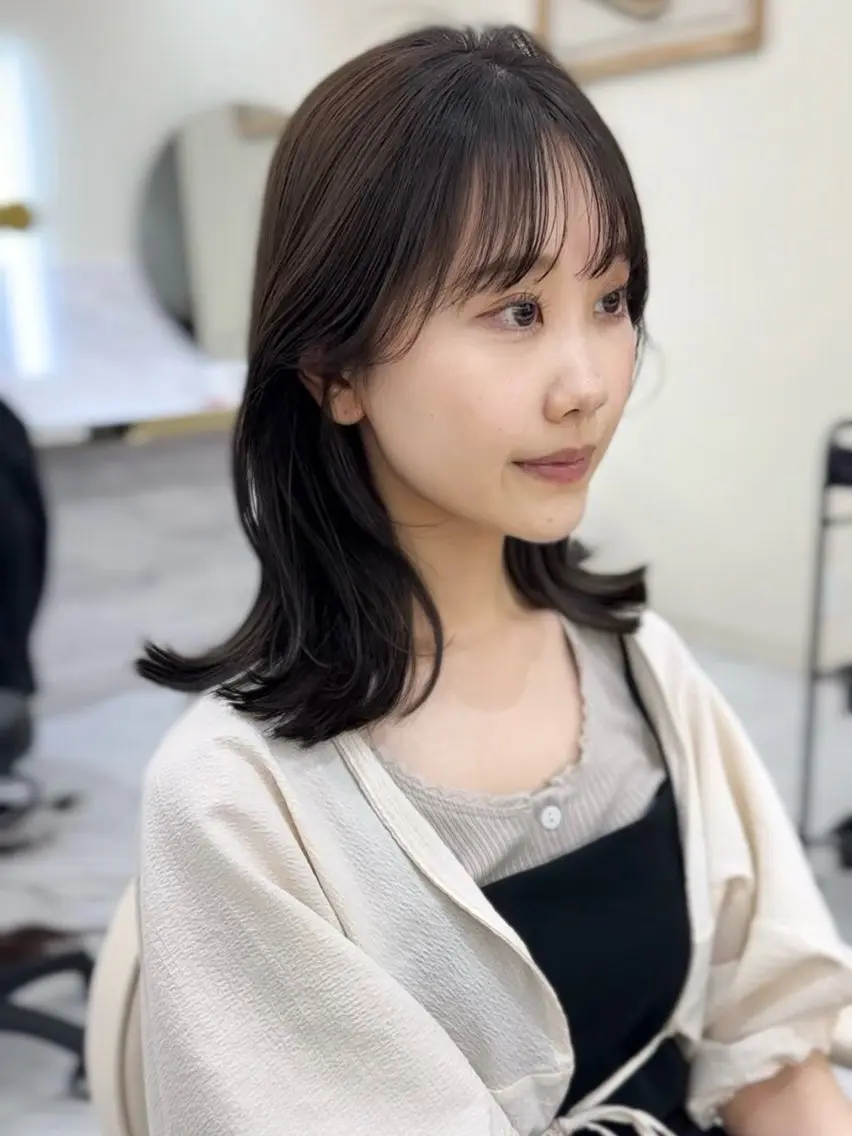 セミロング カラー パーマ 透明感カラー ボブ ヨシンモリ 韓国風ヘア レイヤーカット ニシダヒカリ🌙 髪質改善×似合わせのヘアスタイル