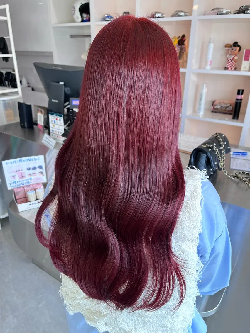 ロング ヘアカラー TaNa. 笑南(えみな)のヘアスタイル