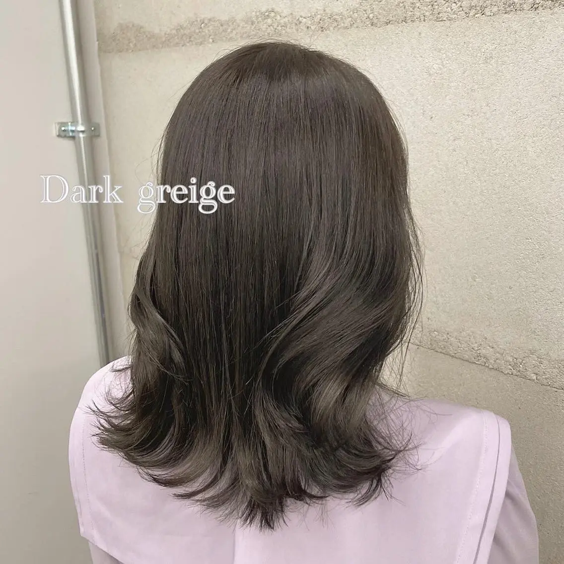 ミディアム カラー ミディアムパーマ ベージュカラー ブリーチ 透明感カラー ダークグレー ヘアカラー メンズカット募集 yuuka 🤍のヘアスタイル