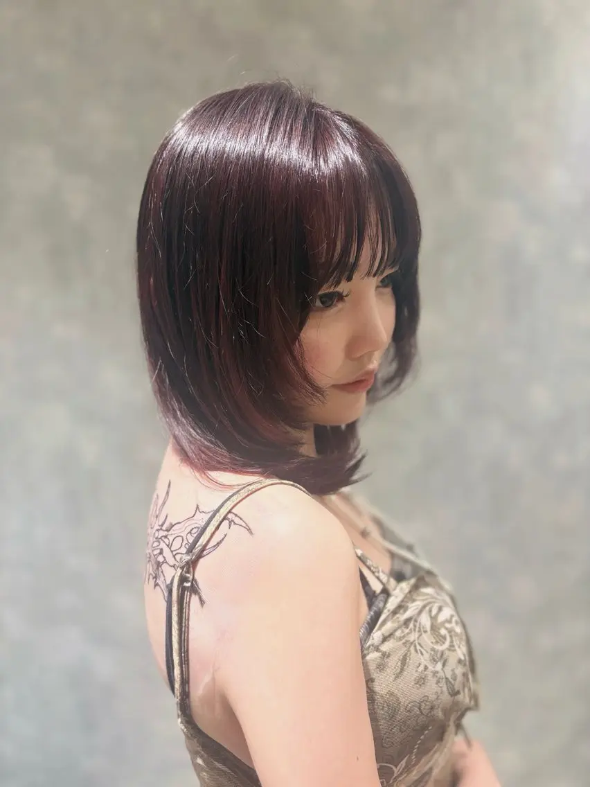 カラー ヘアカラー トリートメント 安倍 くるみのヘアスタイル