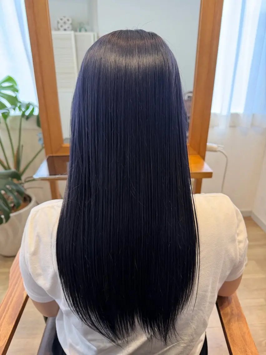 ロング ヘアカラー RENA｜透明感 カラー×癒しスパのヘアスタイル