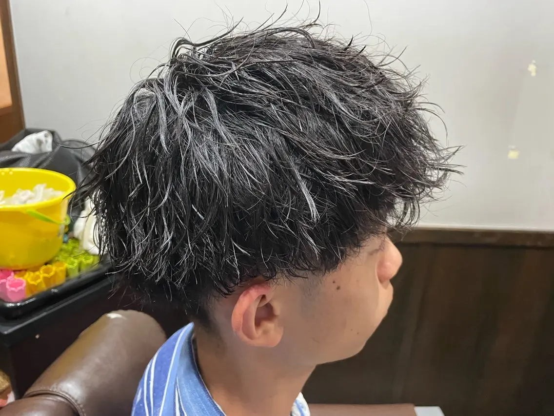 パーマ 京都フェードカット 田嶋勇祐のヘアスタイル