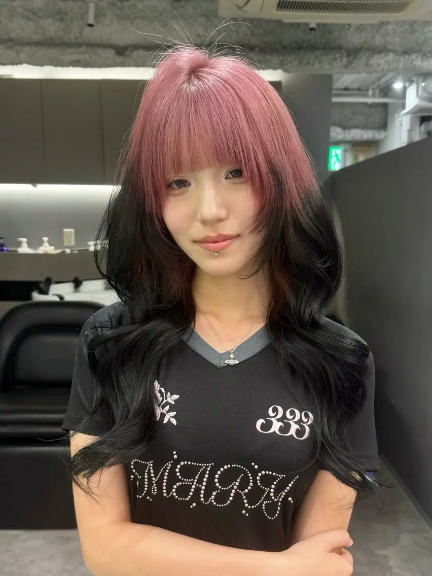 ロング カラー ヘアカラー トリートメント ハイトーン/名古屋 Hinakiのヘアスタイル