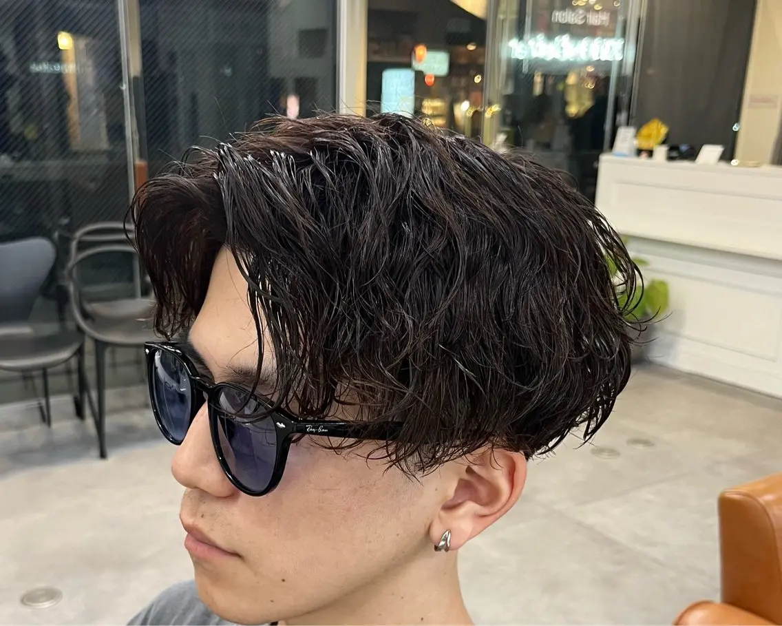 パーマ メンズ フェザーパーマメンズ ピンパーマ京都駅前のヘアスタイル