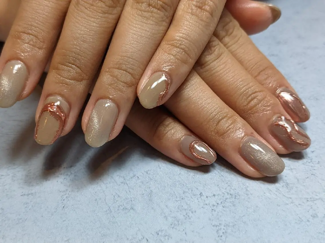 ネイル マグネットネイル ハンドネイル Nail SIRANGANAのネイルデザイン