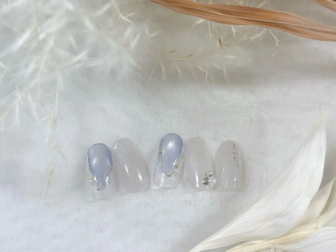 ネイル フットネイル ジェルネイル マグネットネイル パラジェル 冬ネイル ハンドネイル kiki nail &brow二子玉川の眉毛・アイブロウイメージ