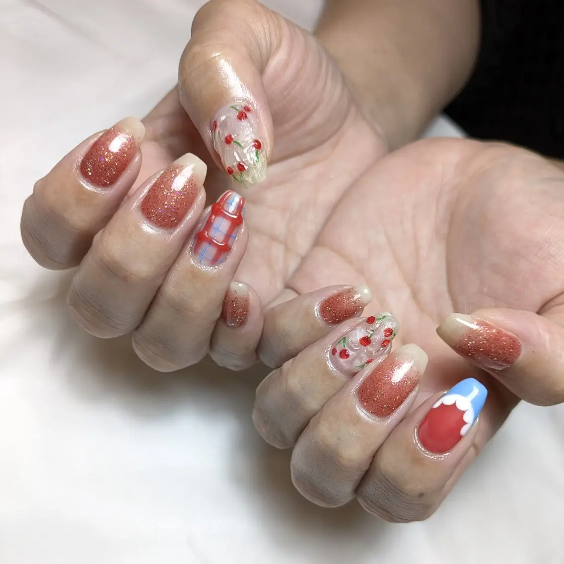 ネイル rokunana 佐野のネイルデザイン
