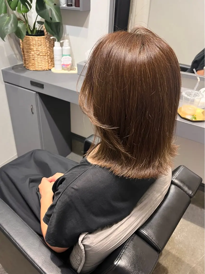 ミディアム カット ヘアカラー 堀越 エリのヘアスタイル