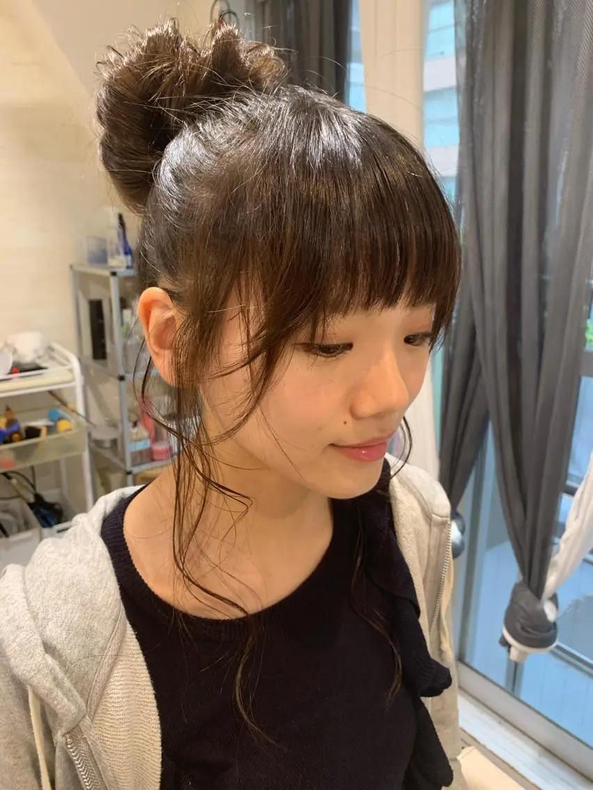前髪カットでちょっとだけイメチェン✨の写真