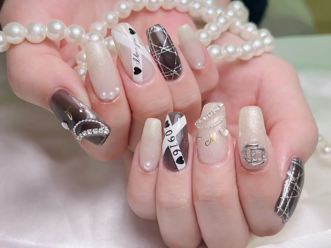 ネイル ハンドネイル lucky nail 歌舞伎町のネイルデザイン