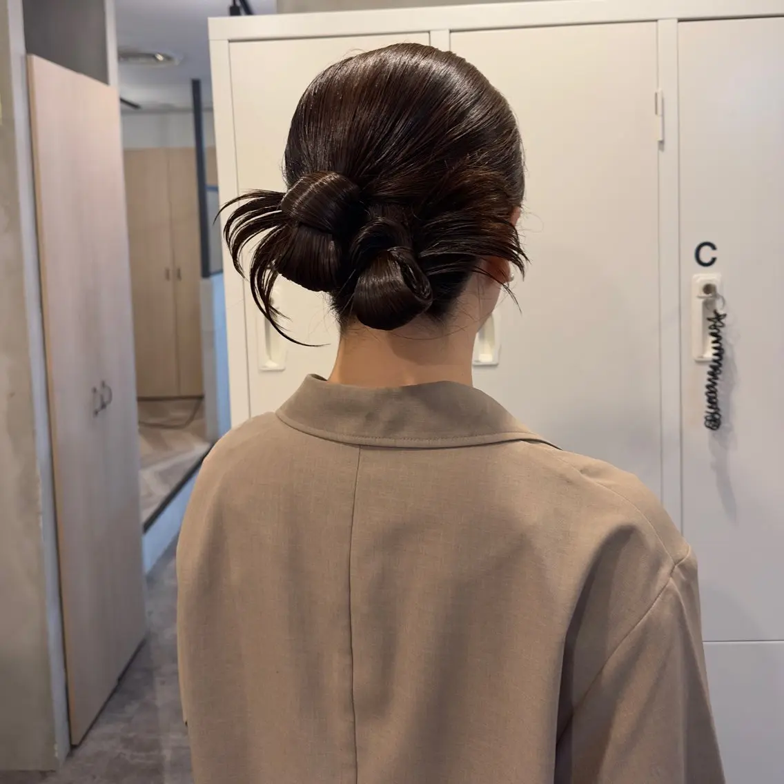 セミロング カラー ヘアアレンジ ヘアセット makoto / 韓国風ヘア🎀🪄︎のヘアスタイル