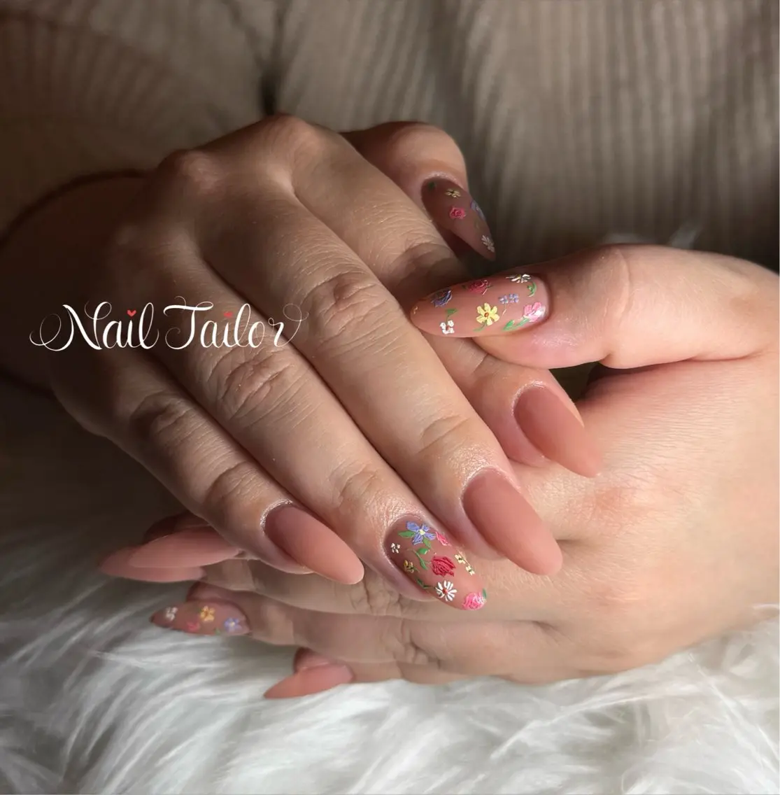 ネイル アートネイル 長さ出し フラワーネイル ロングネイル マットネイル ハンドネイル NailTailor ネイルテイラーのネイルデザイン