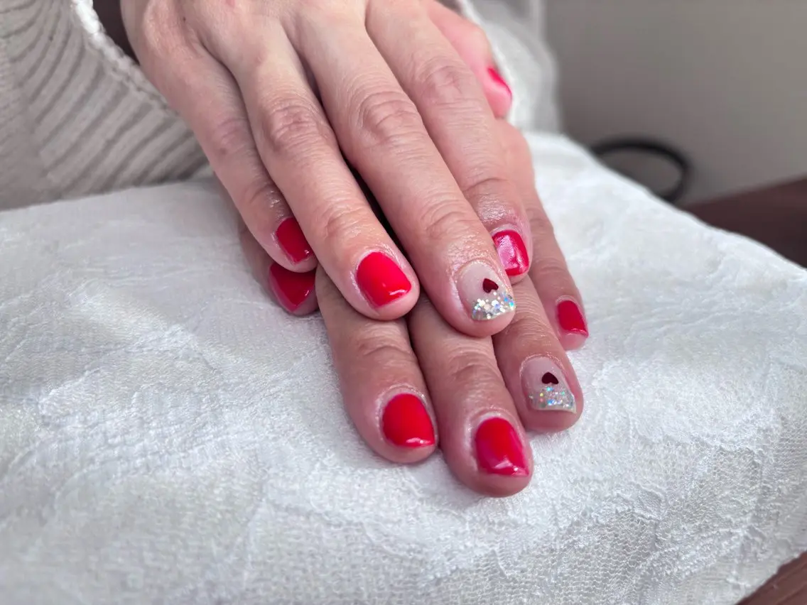 ネイル ハート 赤色 Lino nailのネイルデザイン