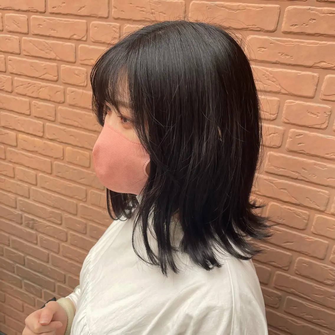 ミディアム カラー 黒髪 高槻/大学生にも人気 🥰ルービック高槻のヘアスタイル