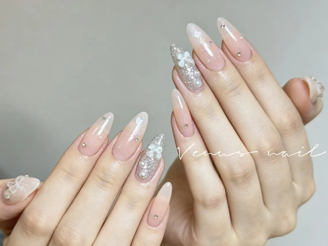 ネイル ハンドネイル Venus nail チップ長さだし専門店のネイルデザイン