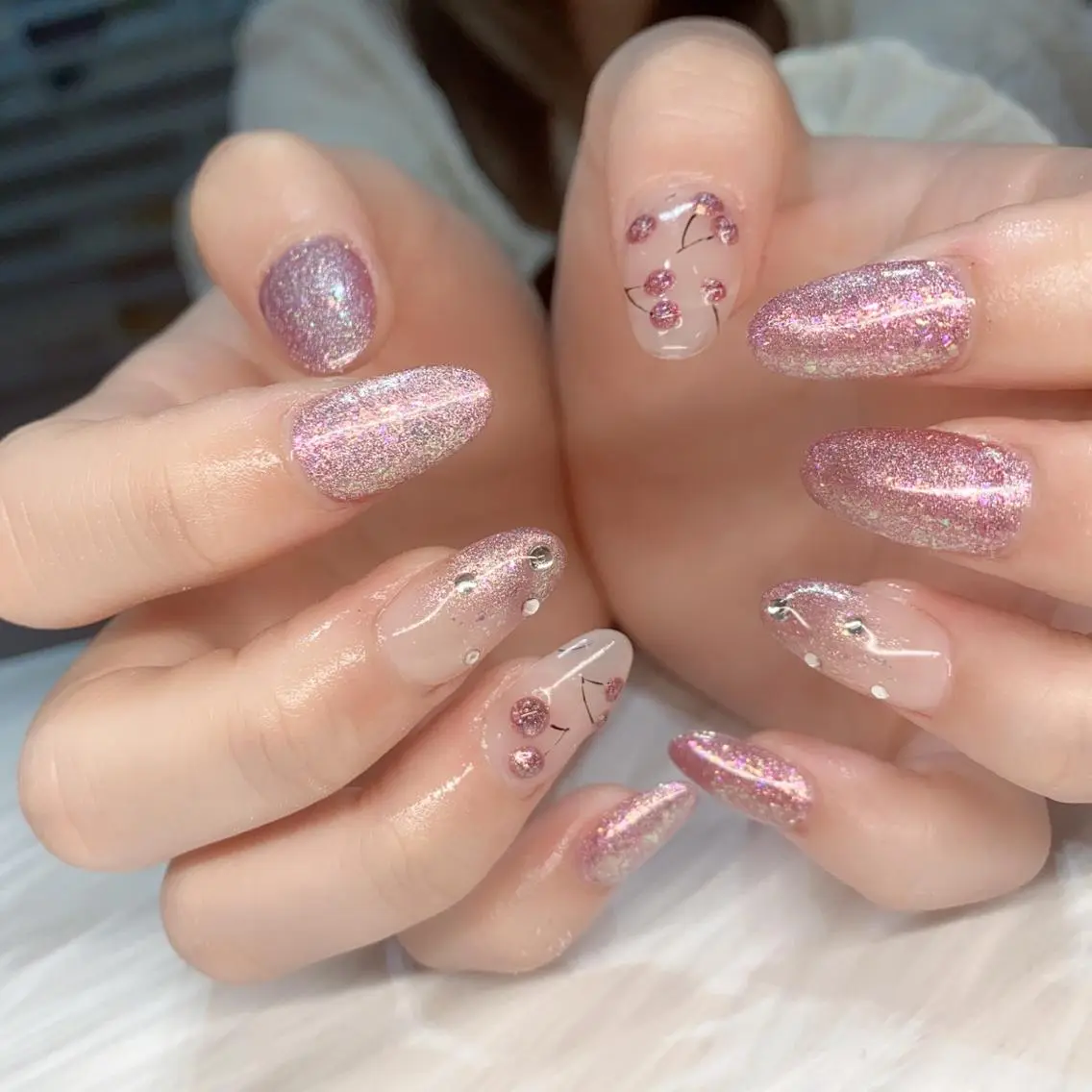 ネイル 長さ出し ネイルチップ Queen‘s なんのネイルデザイン