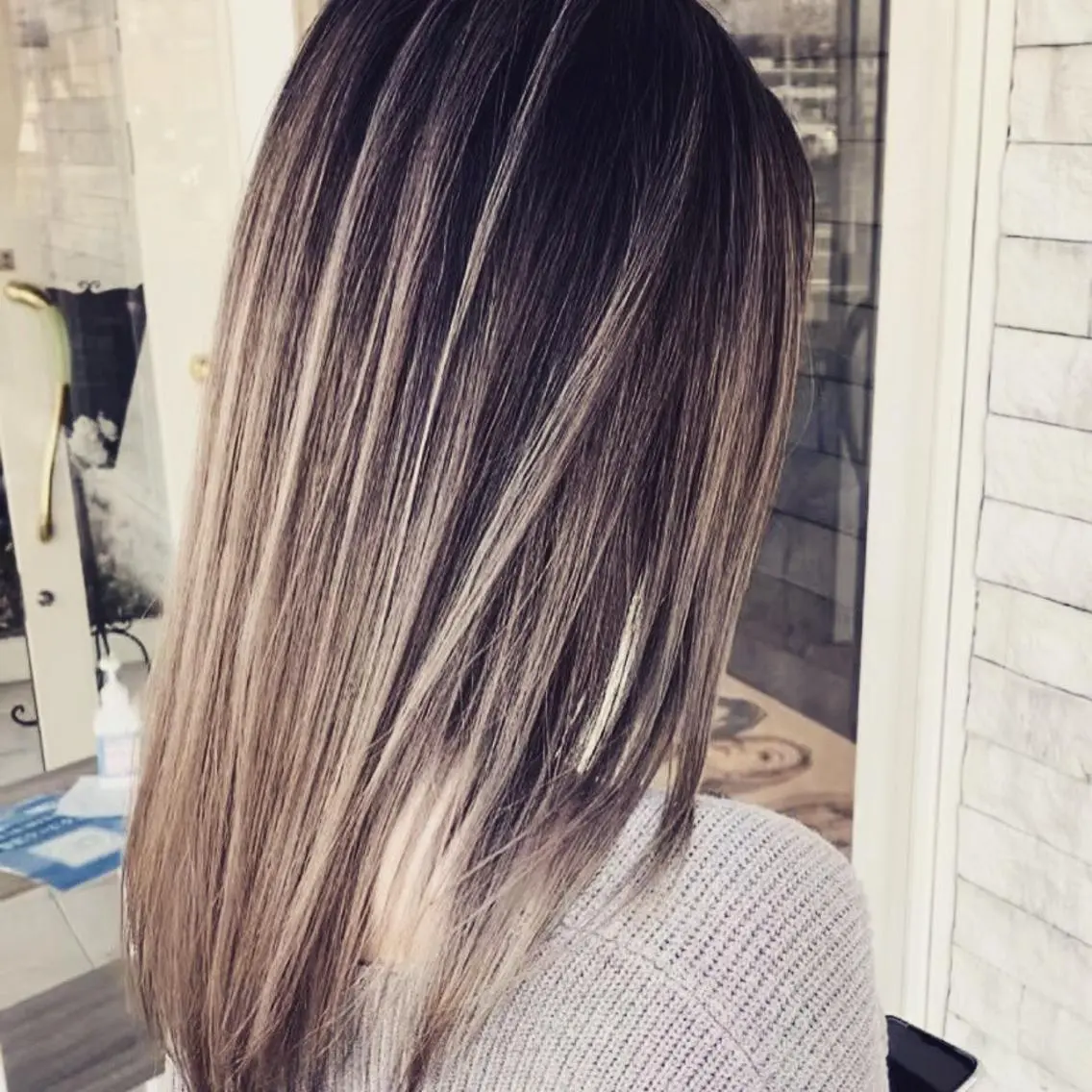 セミロング カラー 宍戸 海斗のヘアスタイル