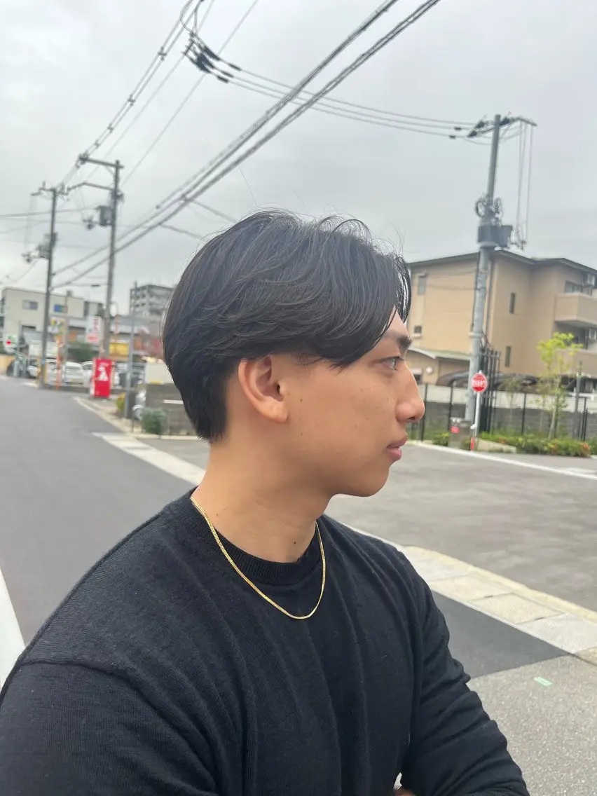 ミディアム メンズ センターパート ツーブロック 刈り上げ 伊藤 心良のヘアスタイル