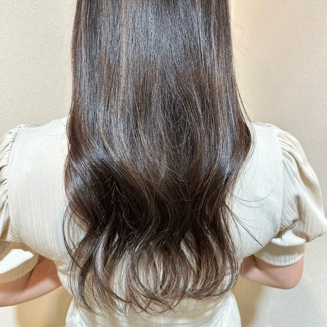 ロング カラー ブリーチ ハイライトカラー ハイライト トリートメント ヘアカラー 野崎 桃実のヘアスタイル