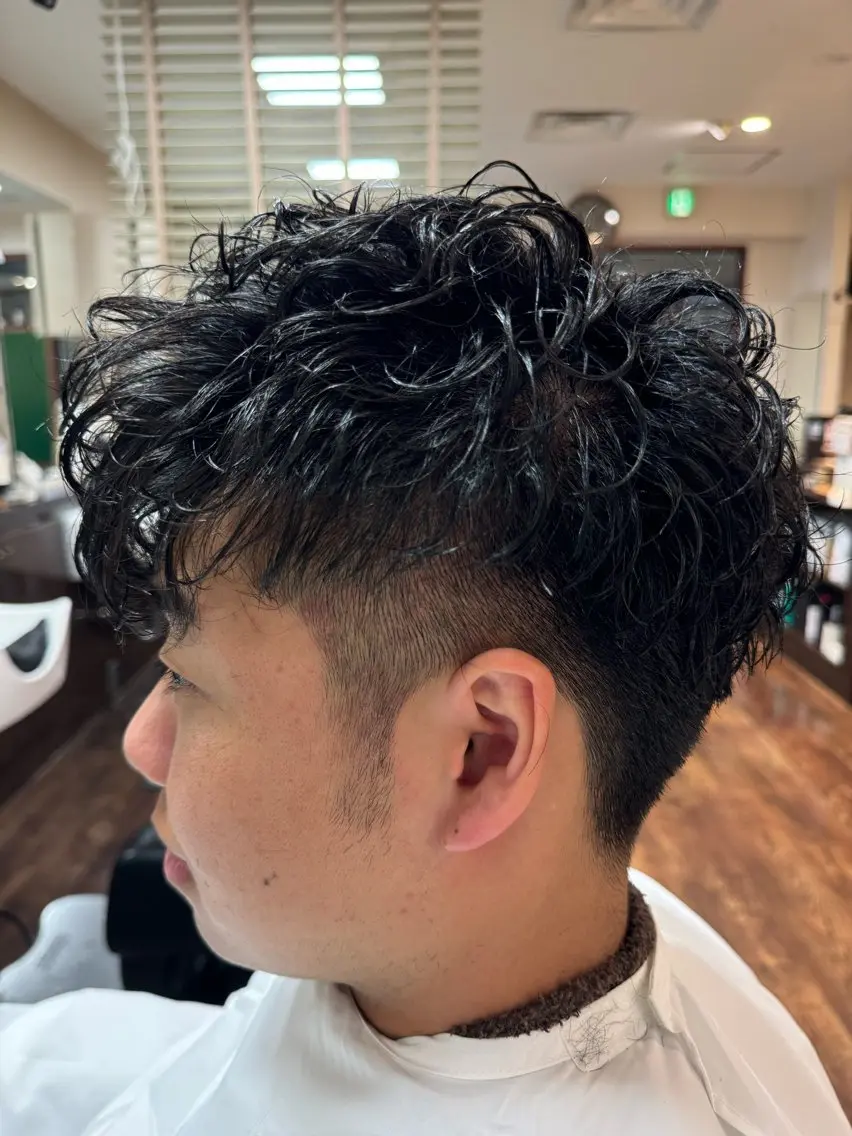 パーマ カット 有田 大輝のヘアスタイル