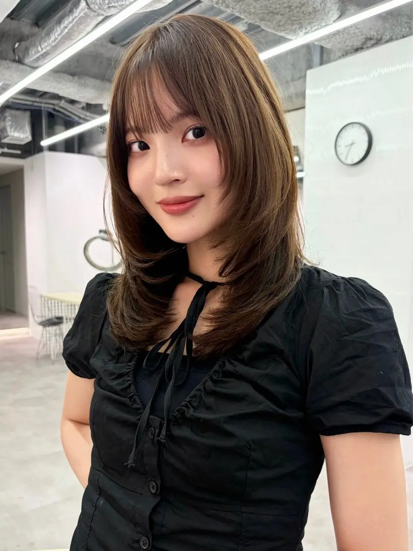 ミディアム ヘアカラー トリートメント ハッシュ/レイヤー カット横浜/心結のヘアスタイル