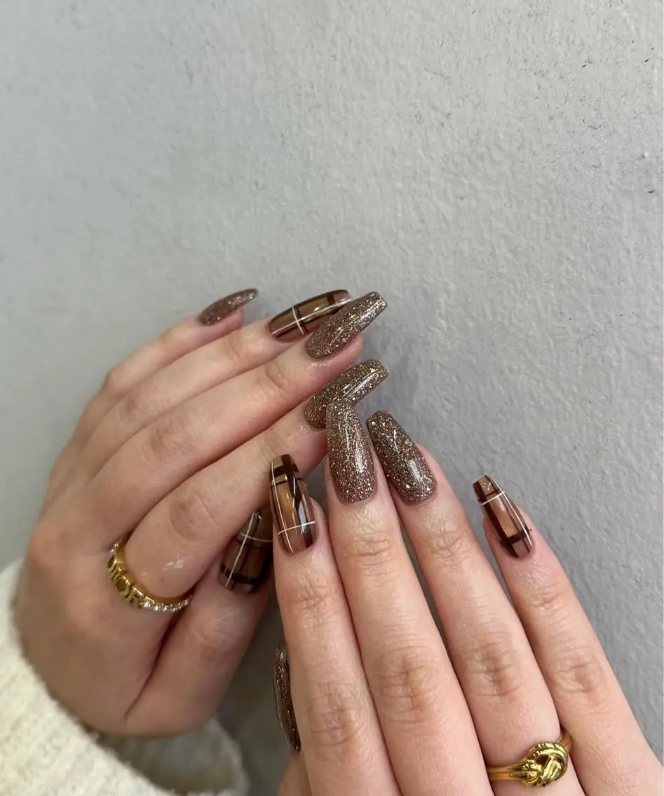 ネイル キラキラネイル 韓国ネイル マグネットネイル 夏ネイル ワンホンネイル ハンドネイル Sully Nail Labのネイルデザイン