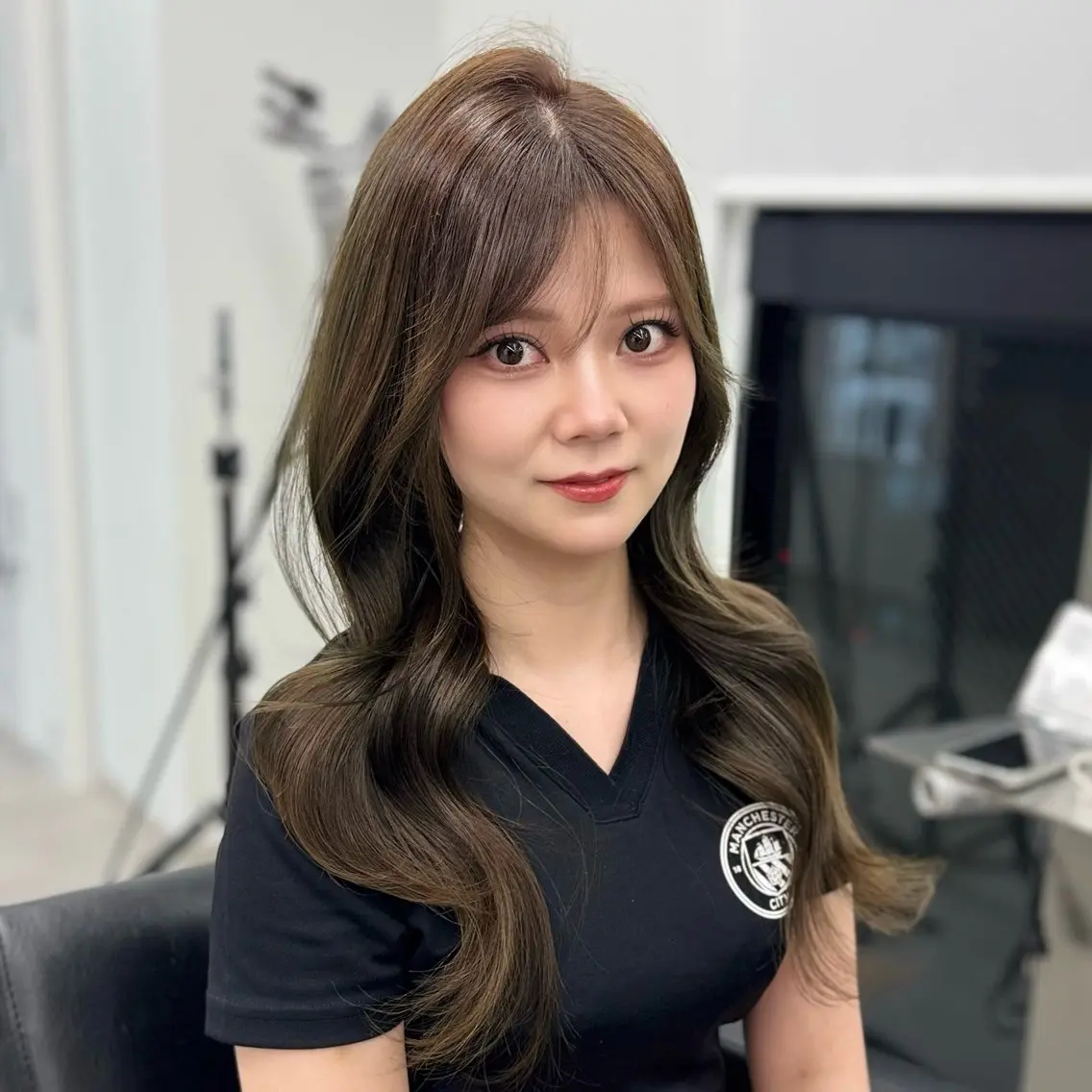 ロング カラー ベージュカラー ブリーチ ダブルカラー ブリーチなしカラー オリーブベージュ カット ヘアカラー トリートメント ハイトーン/エクステ /KENTAのヘアスタイル