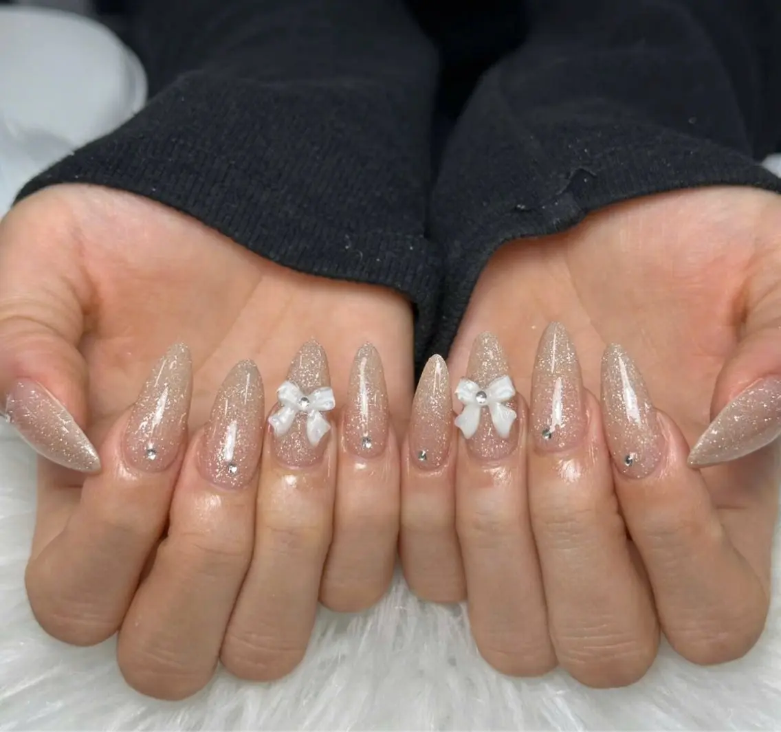 ネイル 韓国ネイル マグネットネイル 夏ネイル ワンホンネイル ハンドネイル ハンドケア Yuii 🌟 Noera Nailのネイルデザイン