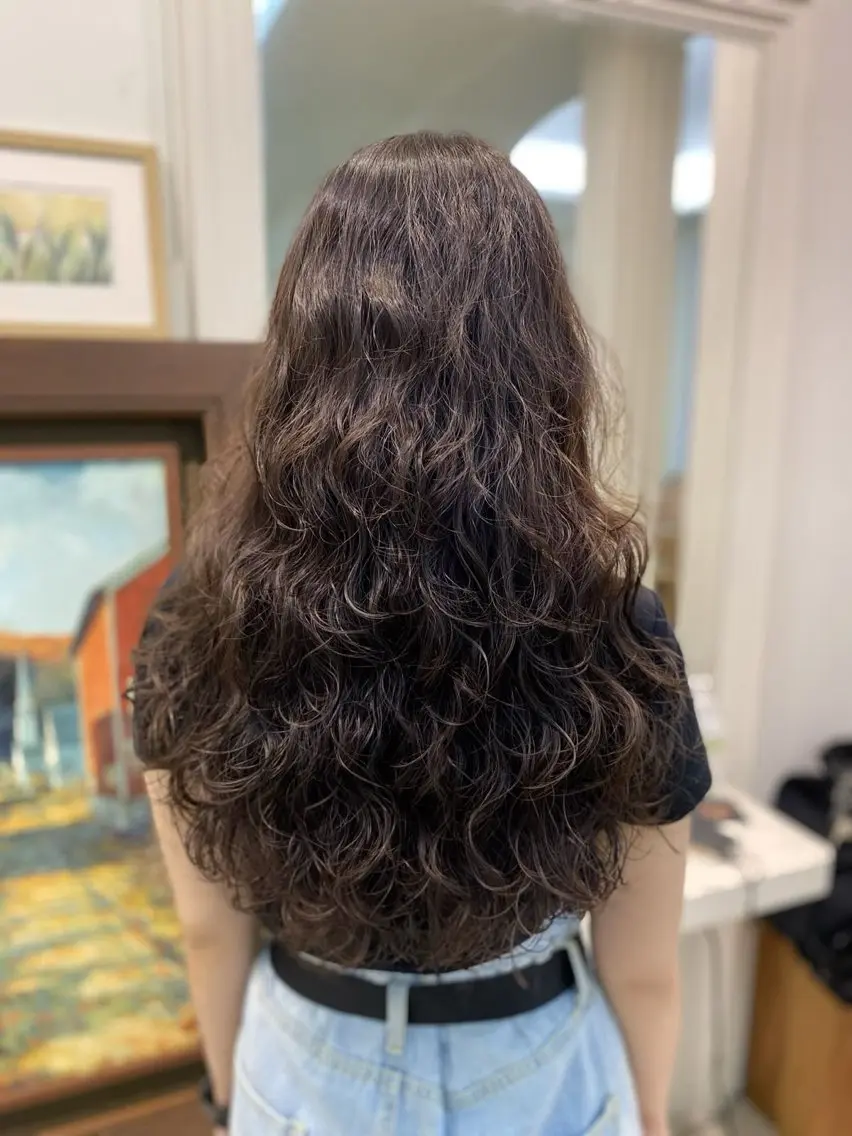ロング パーマ 菅原 琴音のヘアスタイル