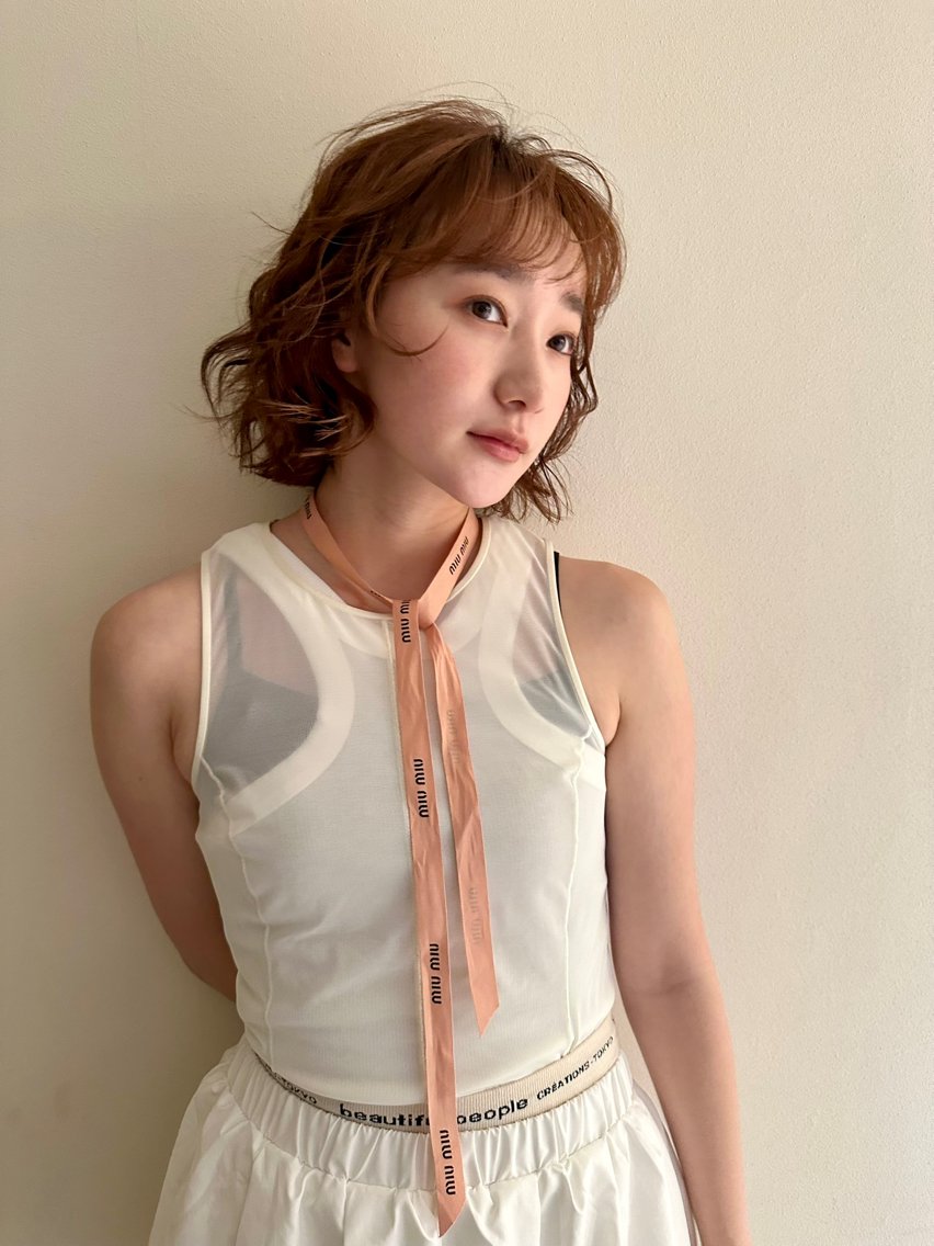 ショート カラー パーマ ベージュカラー ボブ 顔周りカット レイヤーカット カット ヘアカラー トリートメント 似合わせ透明感カラー KANAのヘアスタイル