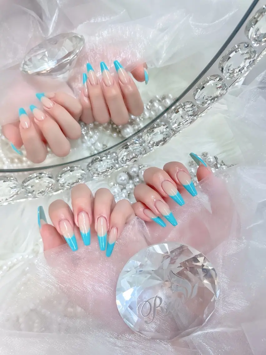ネイル ブルー クリアネイル フットネイル ジェルネイル グリーン ハンドネイル Rin Nail 新大久保店のネイルデザイン