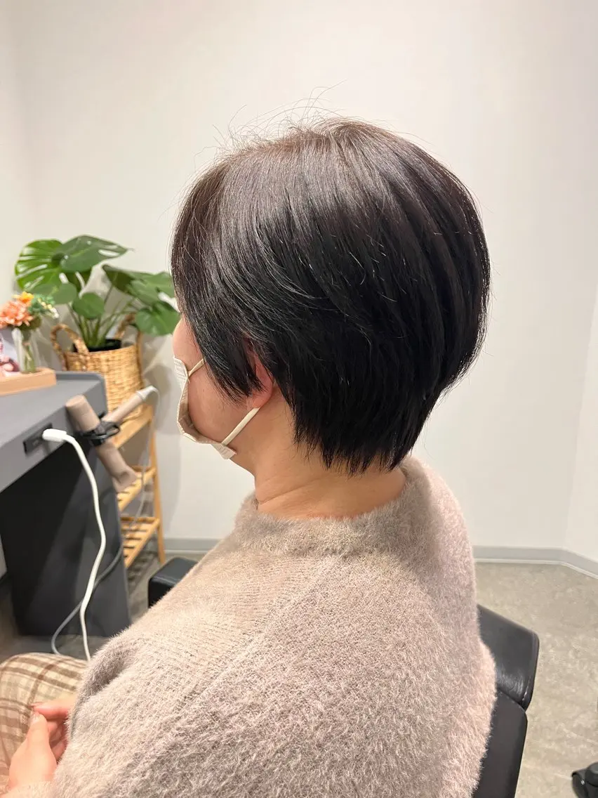 ショート 髪質改善 カット ヘアカラー トリートメント 堀越 エリのヘアスタイル