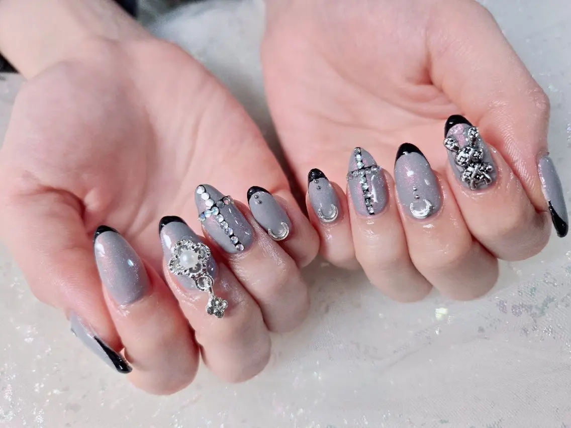 ネイル アンクル高円寺💅 鈴木のネイルデザイン