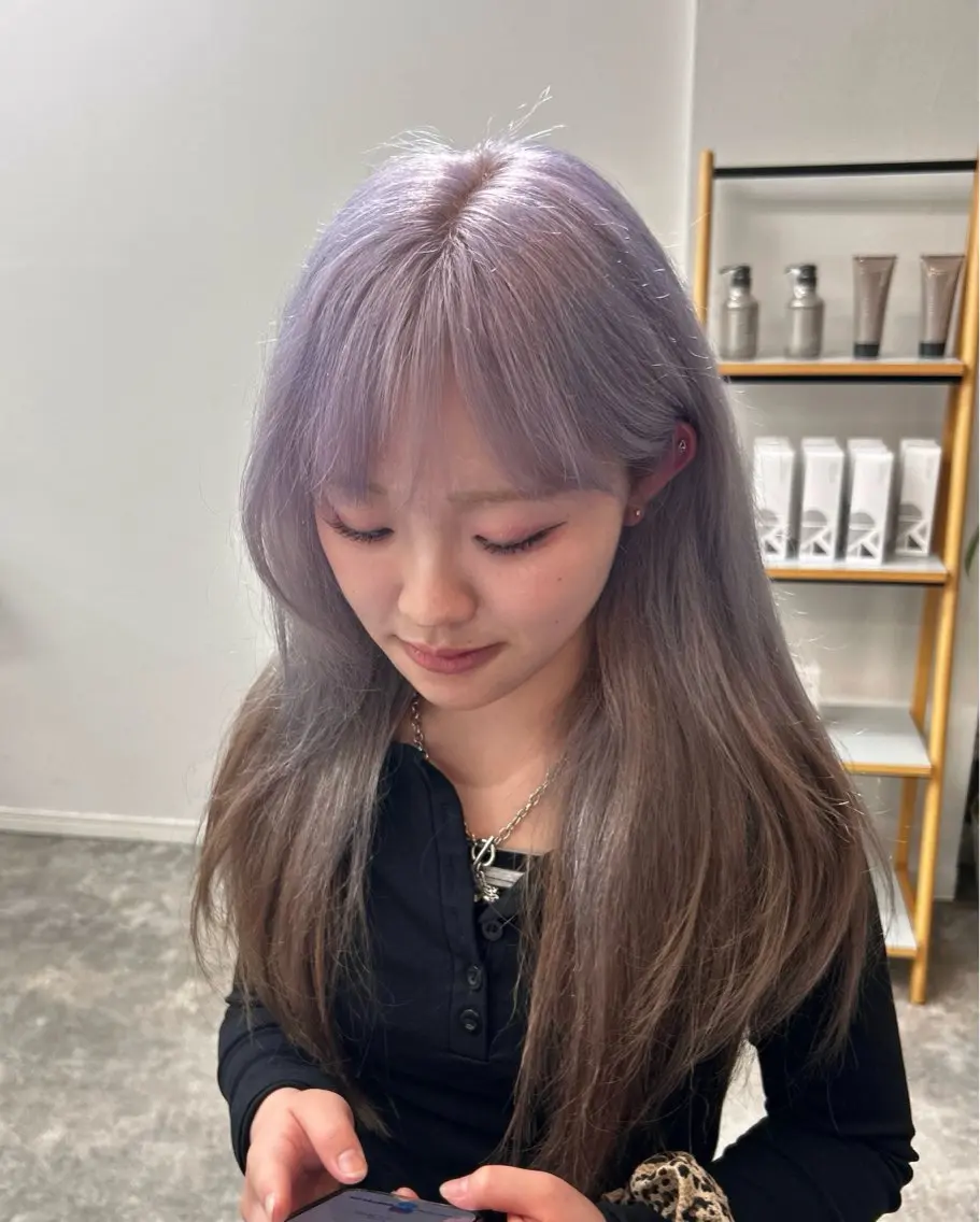 ロング カラー ヘアカラー 木藤 優杏のヘアスタイル