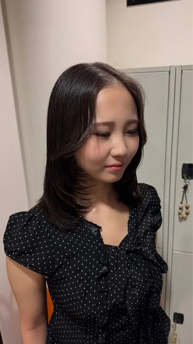 ミディアム ハイレイヤー レイヤーカット カット 透明感カラー /sayakaのヘアスタイル