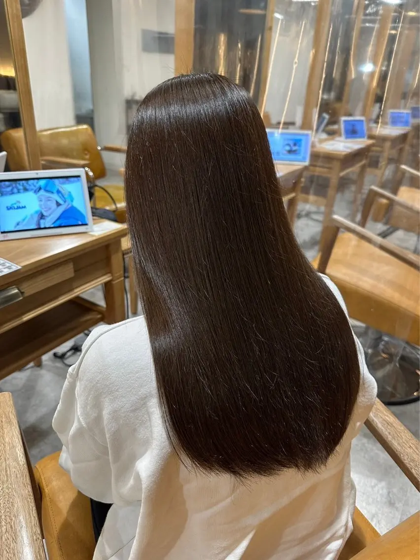 ロング 髪質改善 酸性ストレート 新村 小夏のヘアスタイル