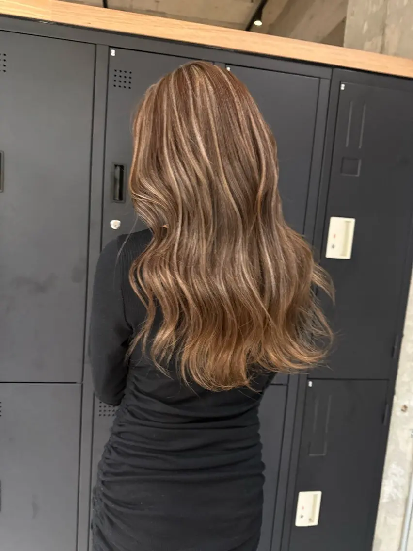 ロング カラー ヘアカラー ♡ハイライトカラー shinri♡のヘアスタイル