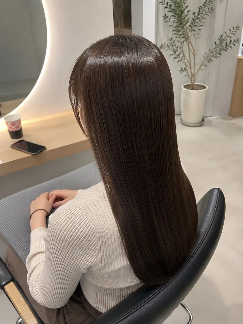 ロング ヘアカラー kyamyi キャミーのヘアスタイル
