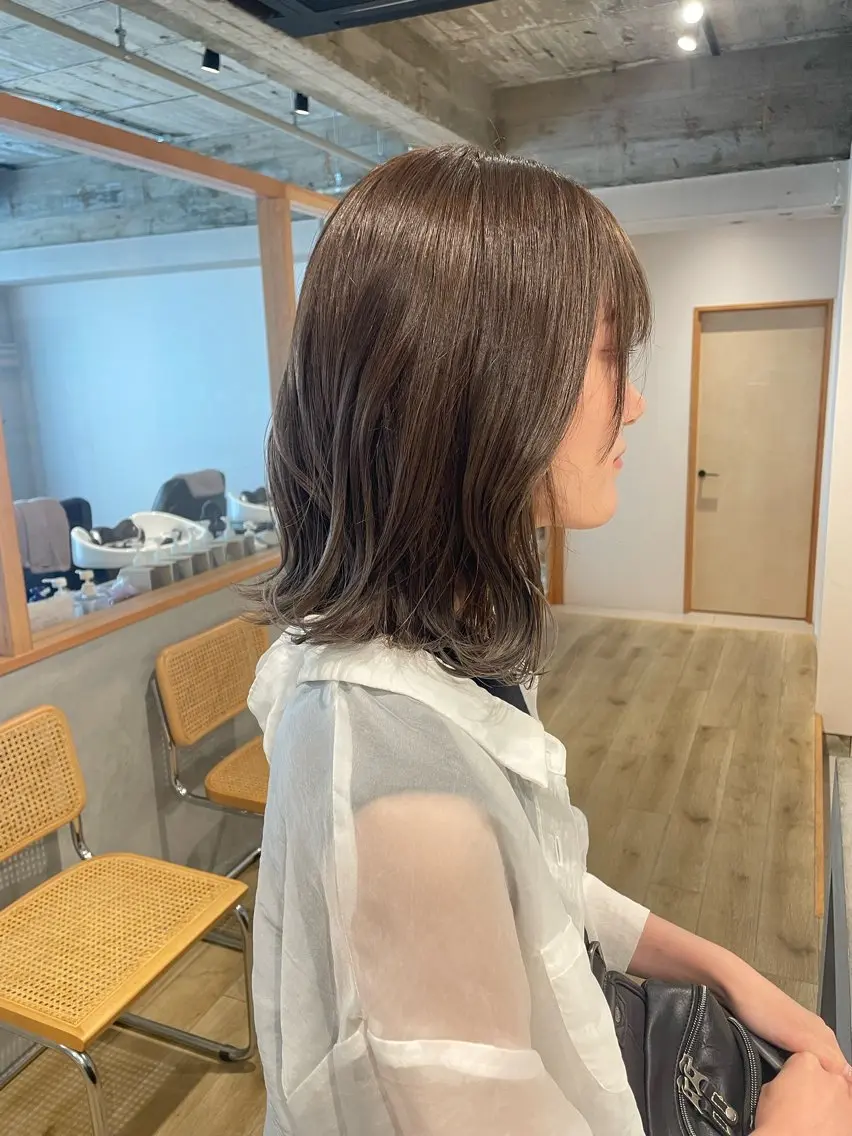 ブリーチなしダブルカラー+ブローの写真