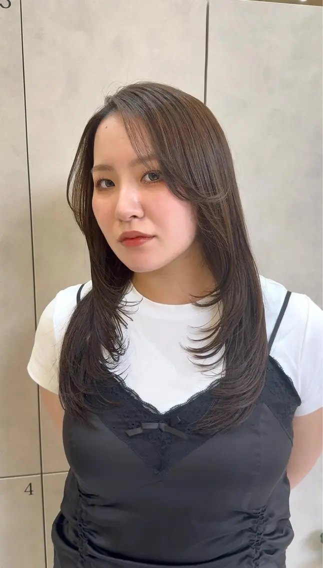 セミロング カット .*･ﾟnatsu ボブ・レイヤーカットのヘアスタイル
