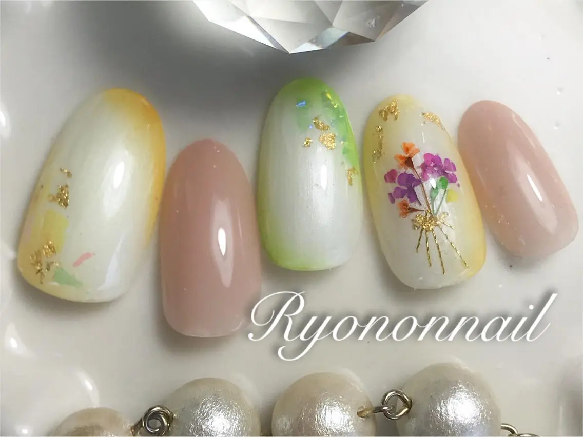 ネイル Ryononnail 上谷典子のネイルデザイン