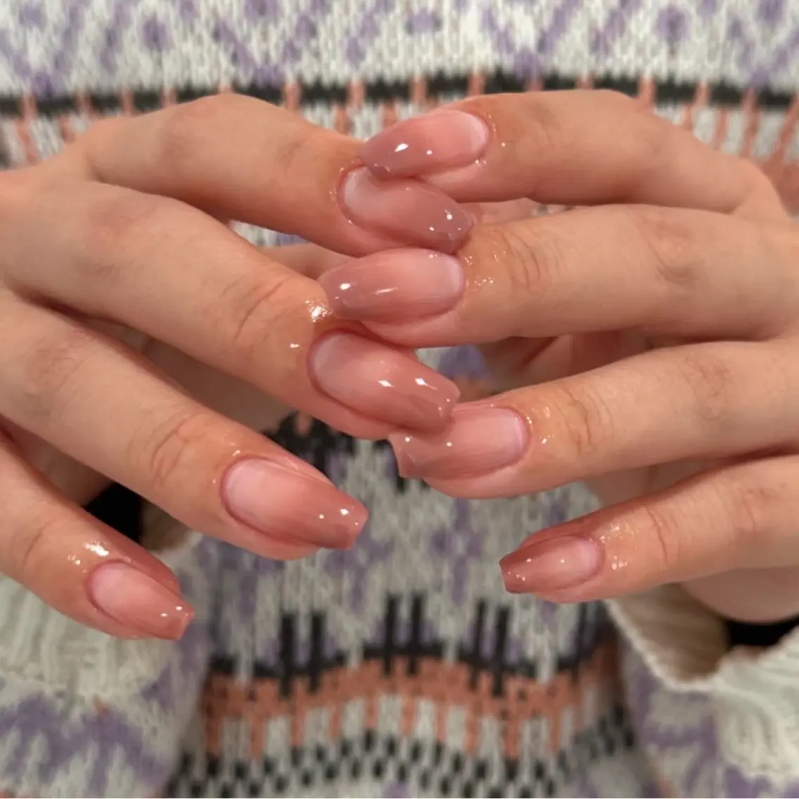 ネイル グラデーション シンプルネイル ハンドネイル nailsalon  TORONのネイルデザイン