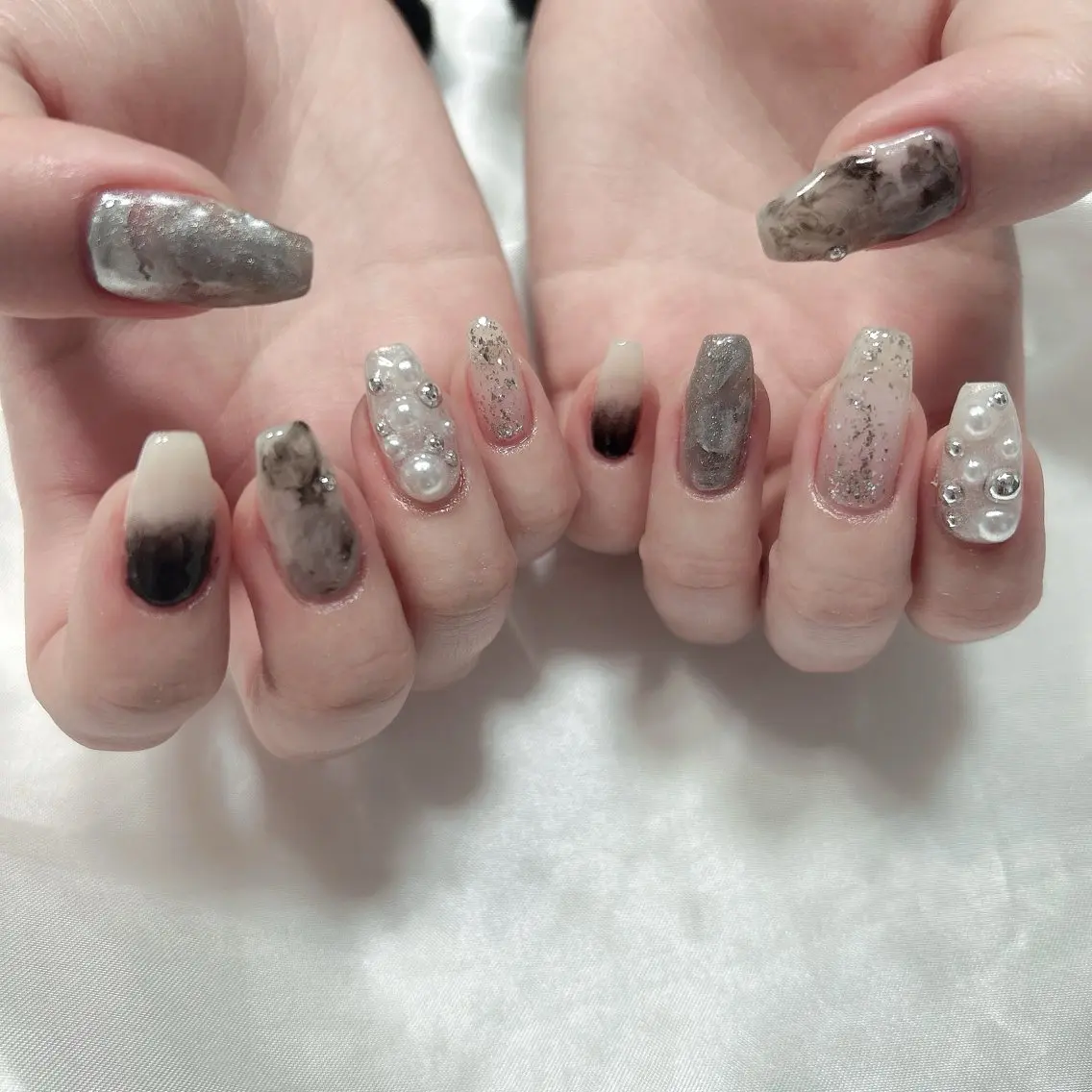 ネイル 持ち込み ニュアンスネイル ハンドネイル フットネイル Adite nailのネイルデザイン